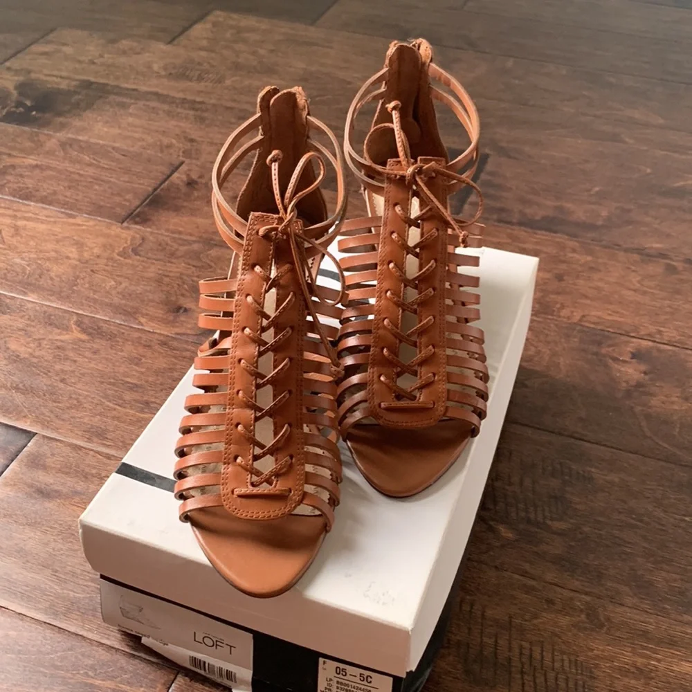 LOFT nib brown